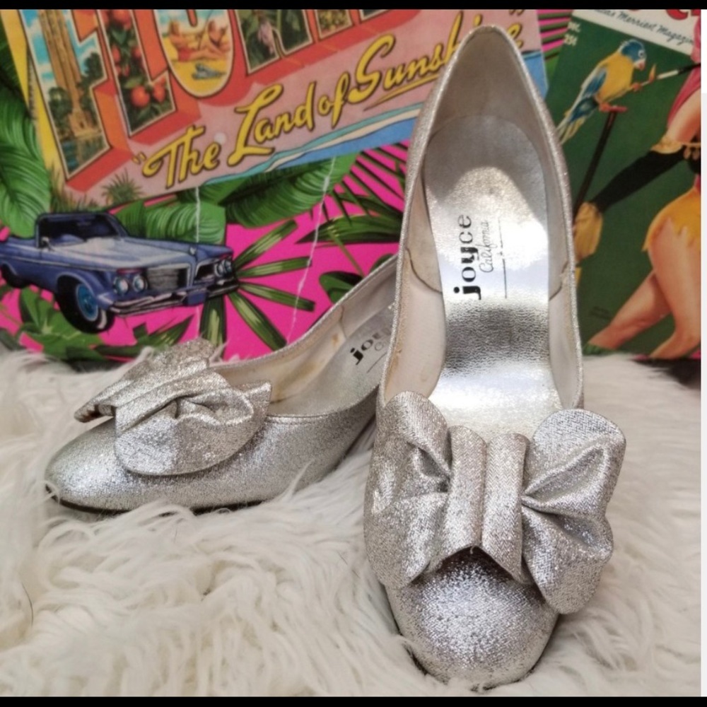 Vintage Metallic Silver Heels